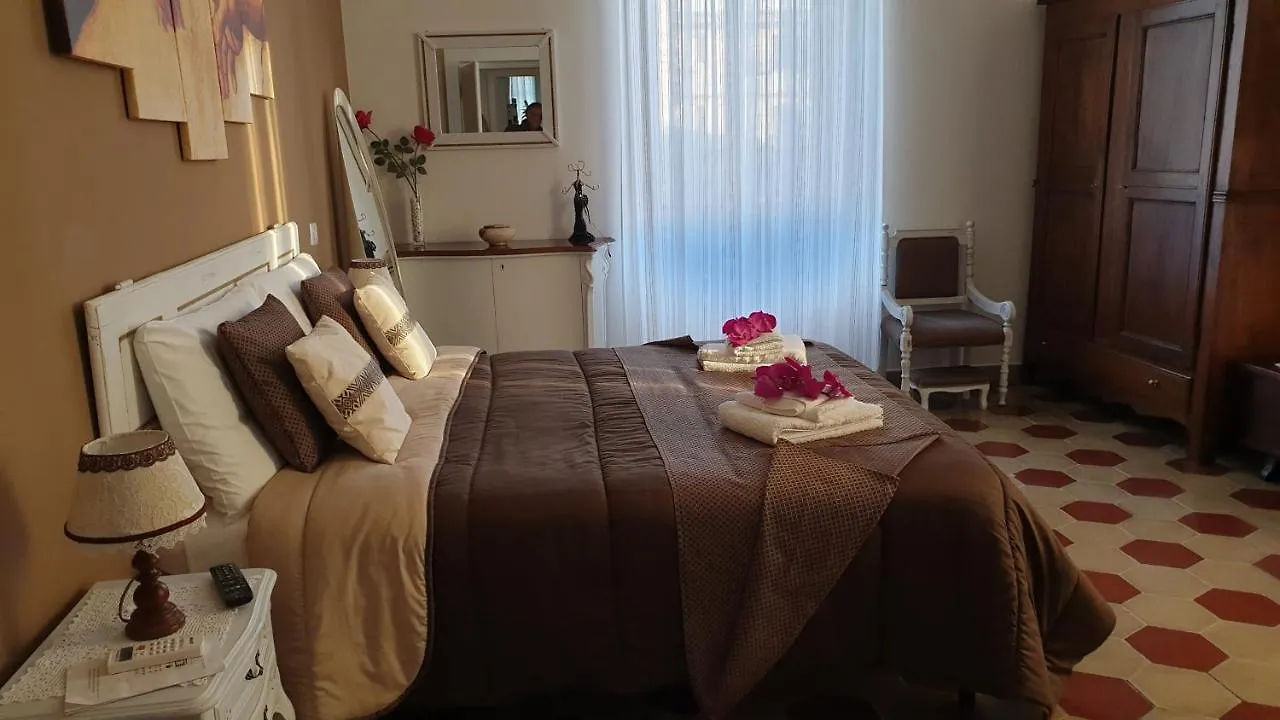 Casa Ferrari Testaccio E Trastevere Wi-Fi Free Rome Apartment
