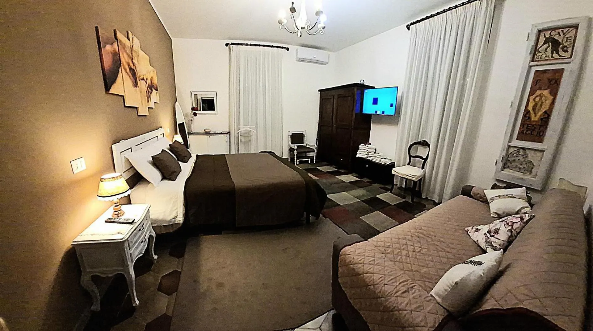 Casa Ferrari Testaccio e Trastevere Wi-Fi free Roma